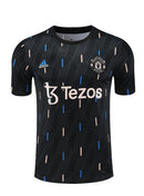 Camisa Manchester United Pré Jogo 23/24 -Masculina- Torcedor - Preto
